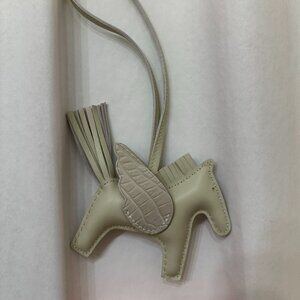 SUPER RARE !! Hermes Rodeo Pegase Pegasus Touch Alligator PM Craie B Stamp